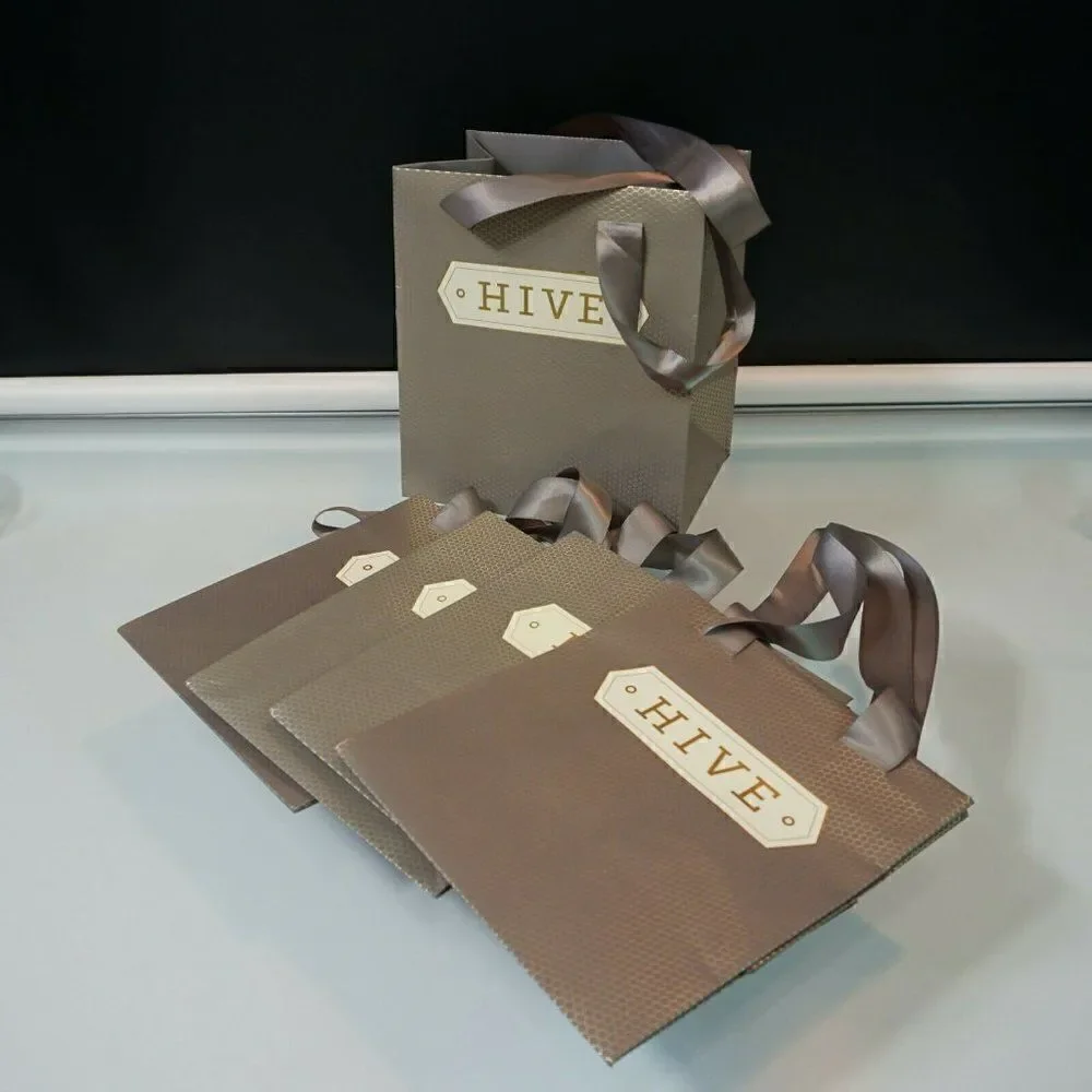 Hive Boutique Store Totes 5 Paper Gift Bags Rope Handles Gray Gold